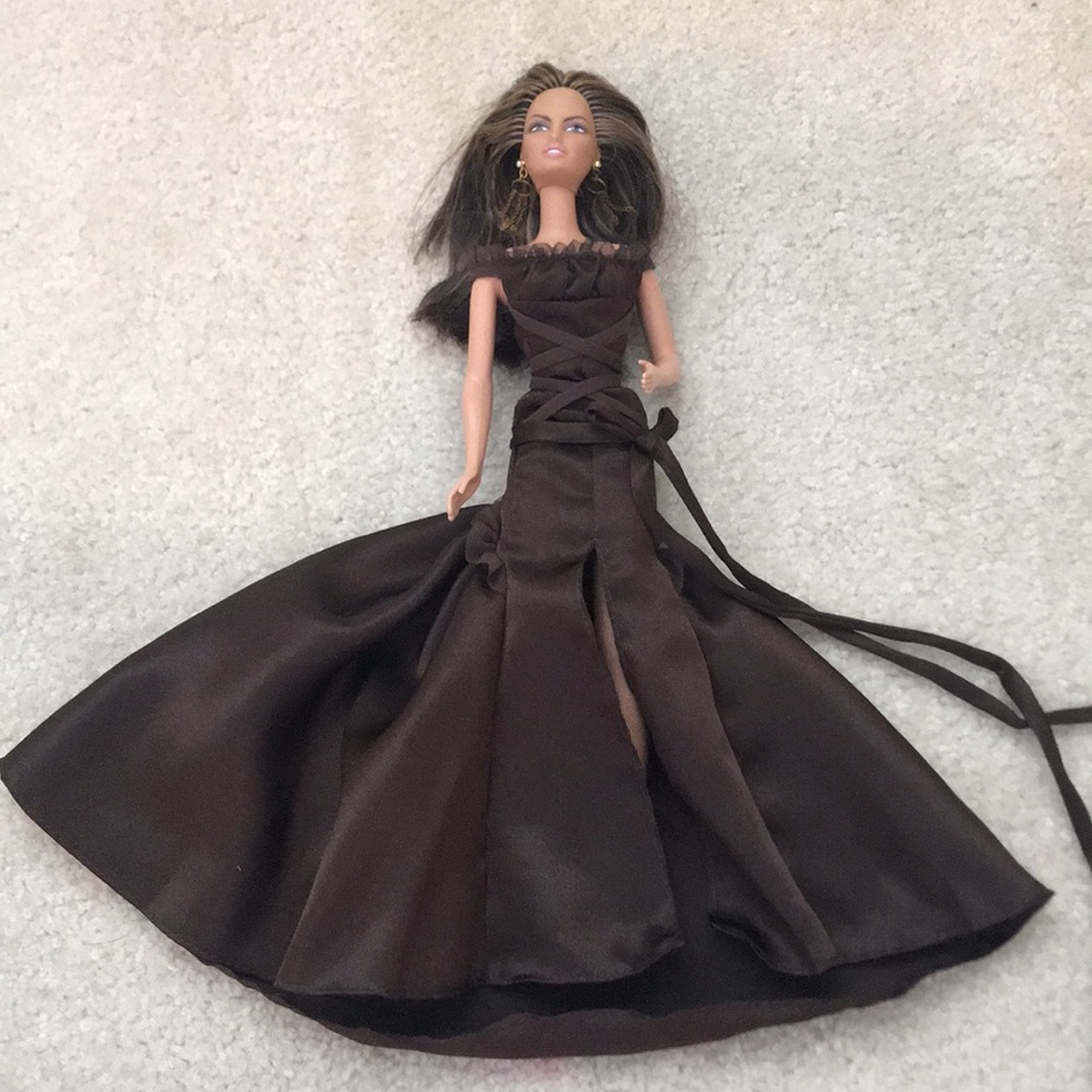 RARE chocolate obsession doll🍫